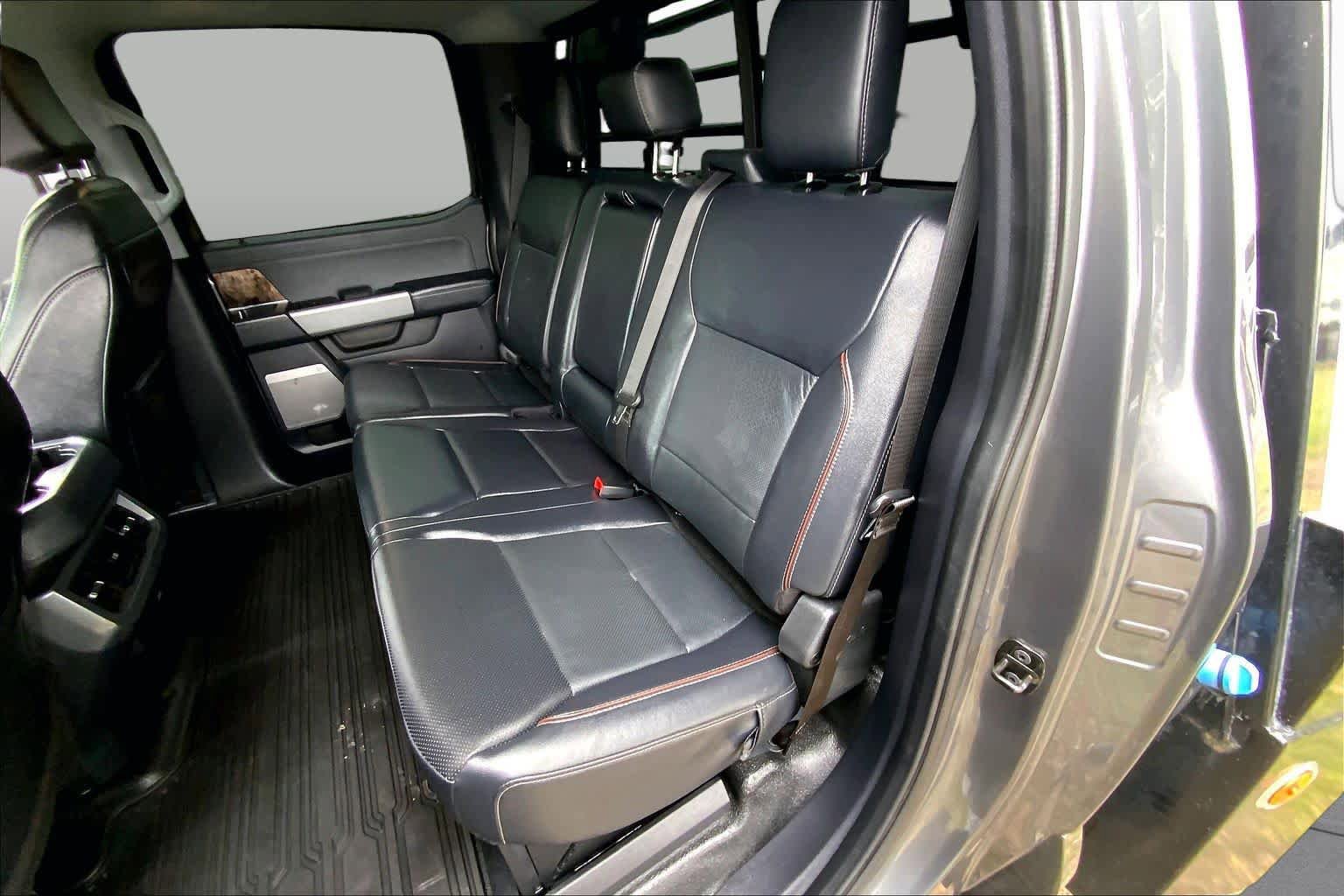 Certified 2024 Ford F550 4x4 Crew Cab Super Duty image 18