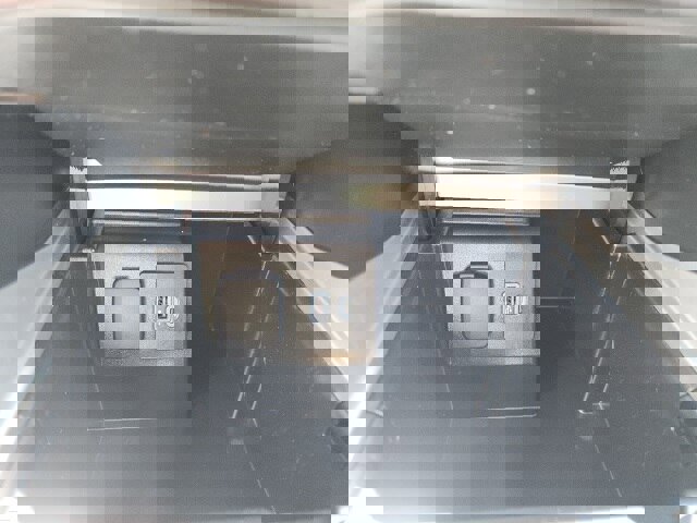 Certified 2022 Ford Explorer Limited w/ Equipment Group 301A image 19