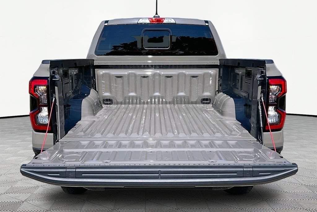 Certified 2025 Ford Ranger XLT w/ Technology Package AWD/4WD image 18
