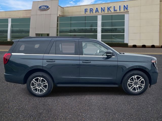 Certified 2025 Ford Expedition Active image 6