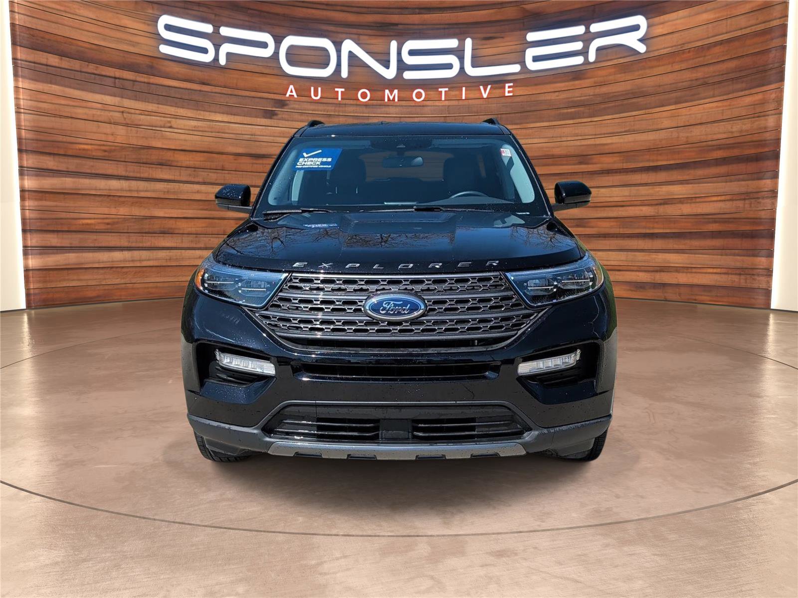 Certified 2024 Ford Explorer XLT w/ Equipment Group 202A AWD/4WD image 10