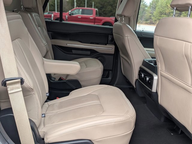 Certified 2023 Ford Expedition Limited image 37