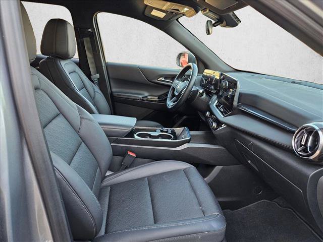 Used 2026 Chevrolet Equinox LT w/ Convenience Package II FWD image 17