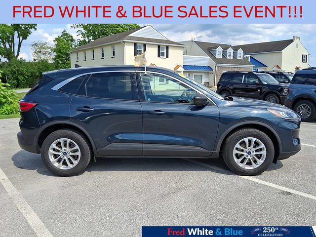 Certified 2022 Ford Escape SE w/ Convenience Package AWD/4WD image 12