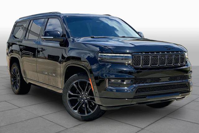 Used 2022 Jeep Grand Wagoneer Series II AWD/4WD image 3