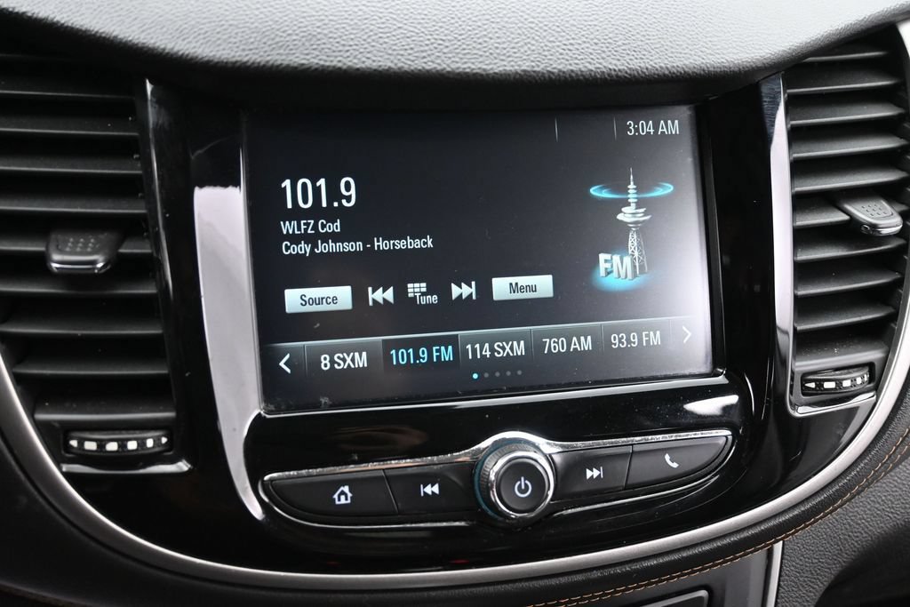 Used 2017 Chevrolet Trax LT w/ Driver Confidence Package FWD image 10