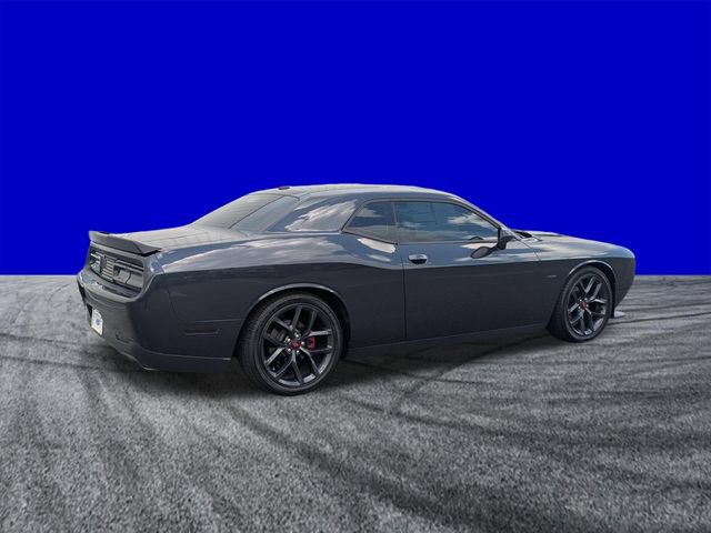 Used 2019 Dodge Challenger R/T w/ Blacktop Package RWD image 4