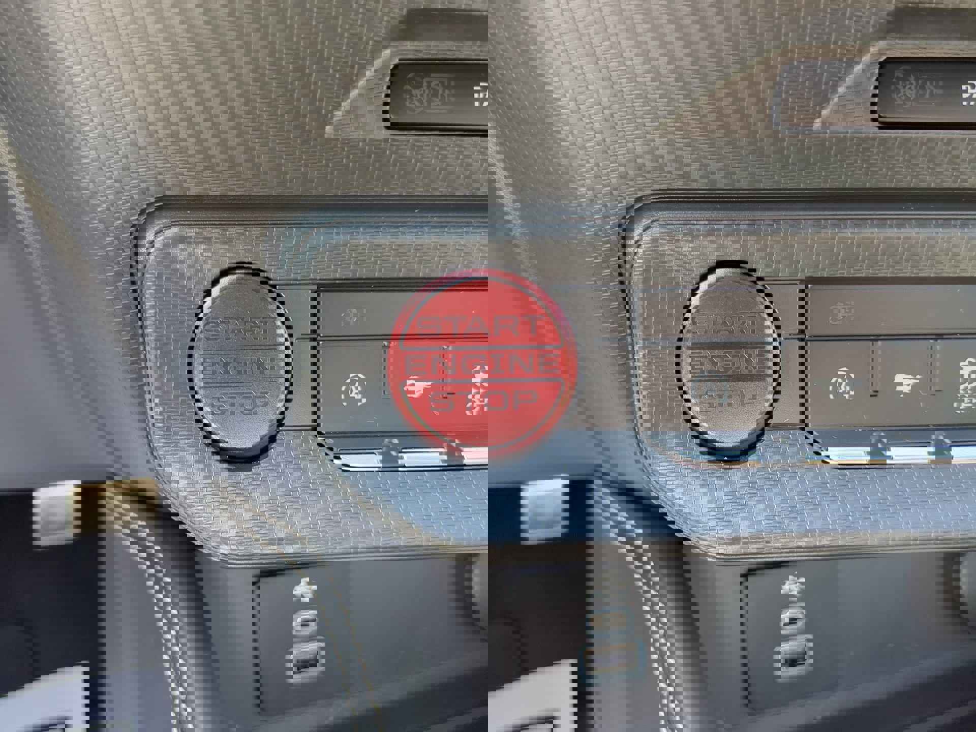 Certified 2025 Ford Mustang GT Premium image 59