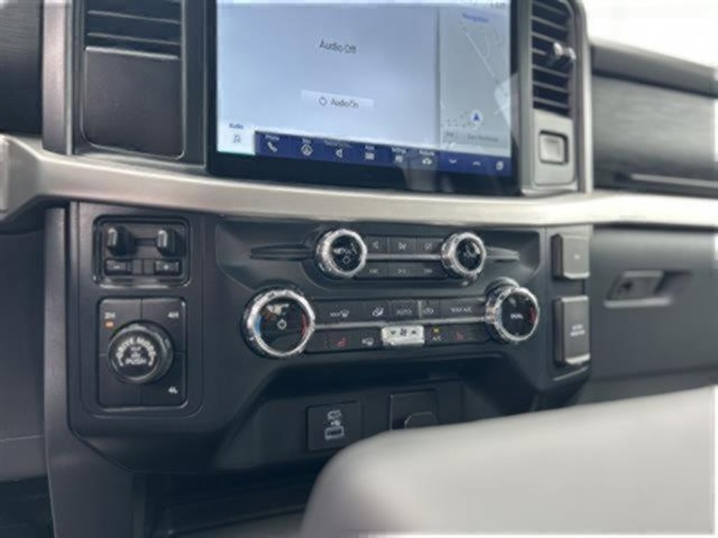 Certified 2022 Ford F150 XLT w/ Equipment Group 302A High image 78