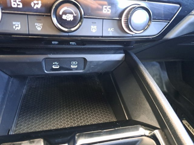 Used 2023 Honda Accord Sport image 13