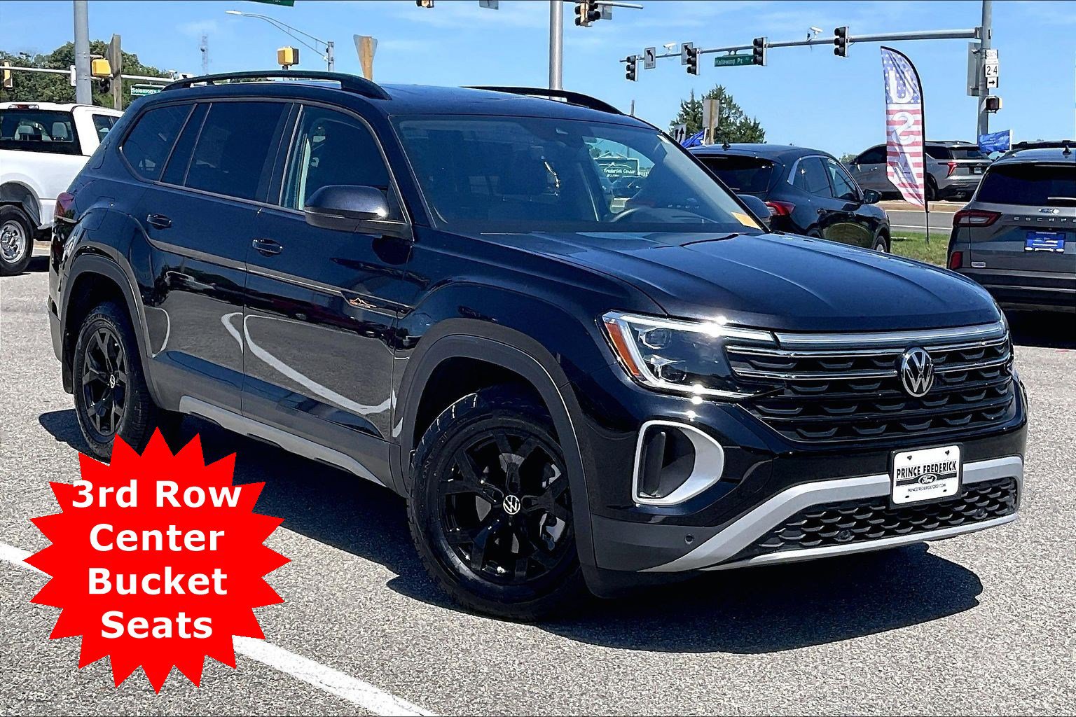 Used 2024 Volkswagen Atlas Peak Edition SEL AWD/4WD image 1
