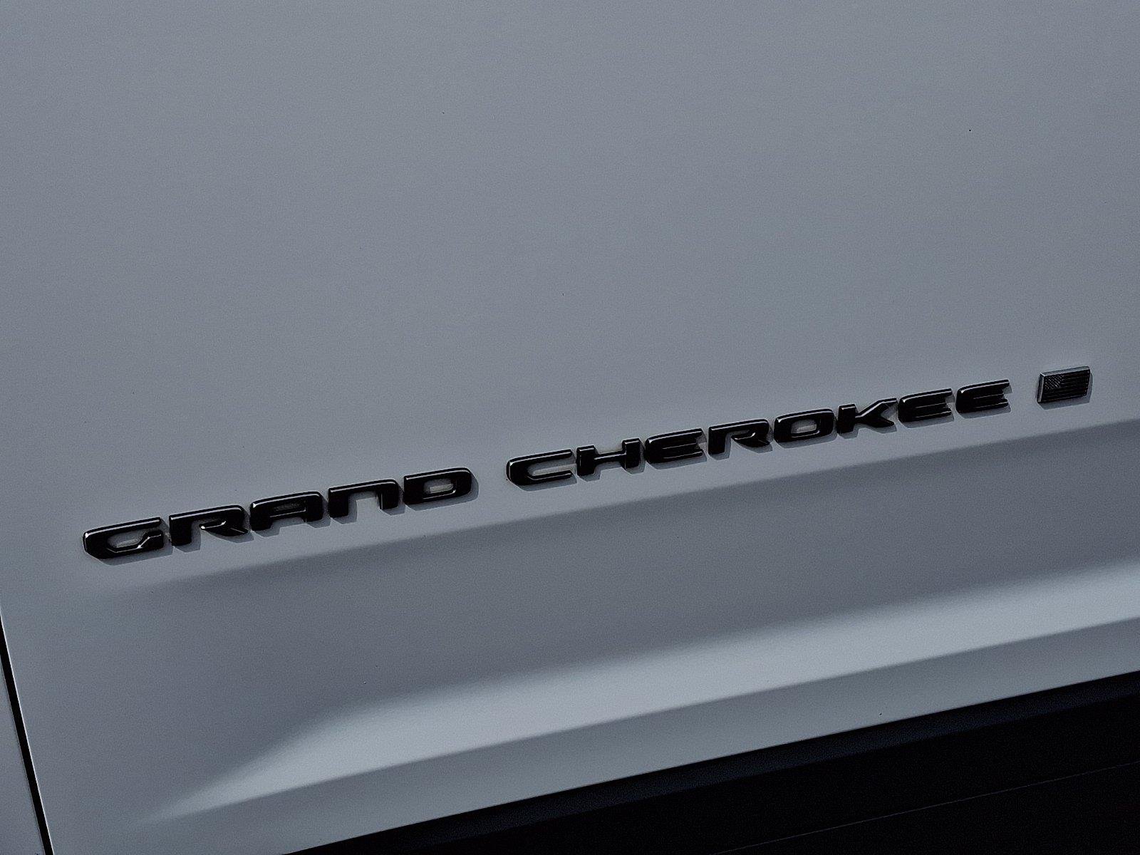 Used 2021 Jeep Grand Cherokee L Limited AWD/4WD image 30