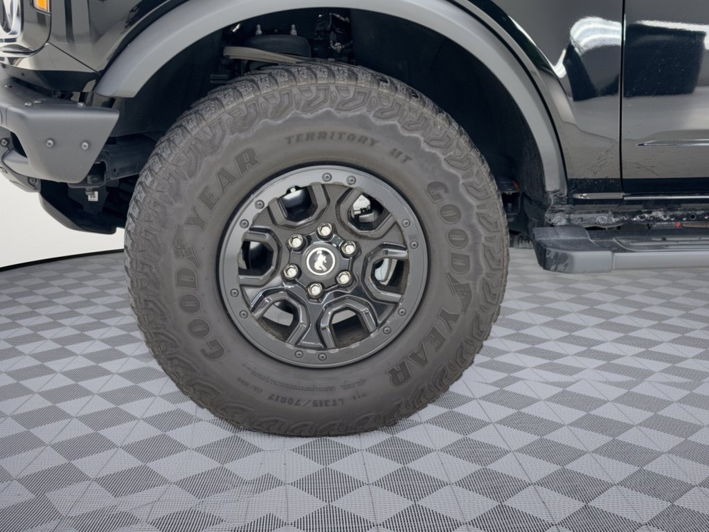 Certified 2024 Ford Bronco Wildtrak AWD/4WD image 10
