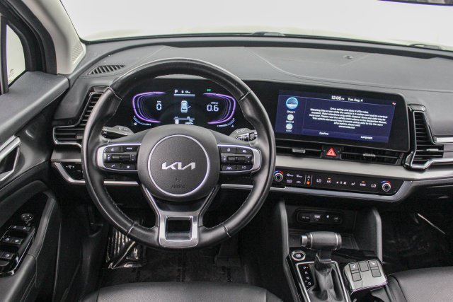 Used 2025 Kia Sportage EX FWD image 26