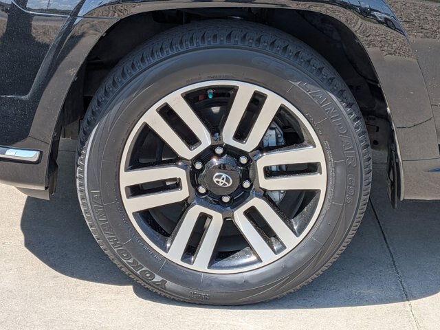 Used 2021 Toyota 4Runner Limited RWD image 11