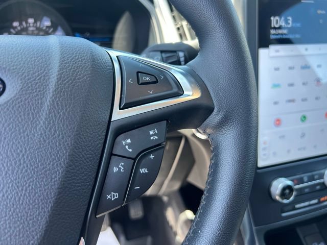 Certified 2024 Ford Edge Titanium AWD/4WD image 7