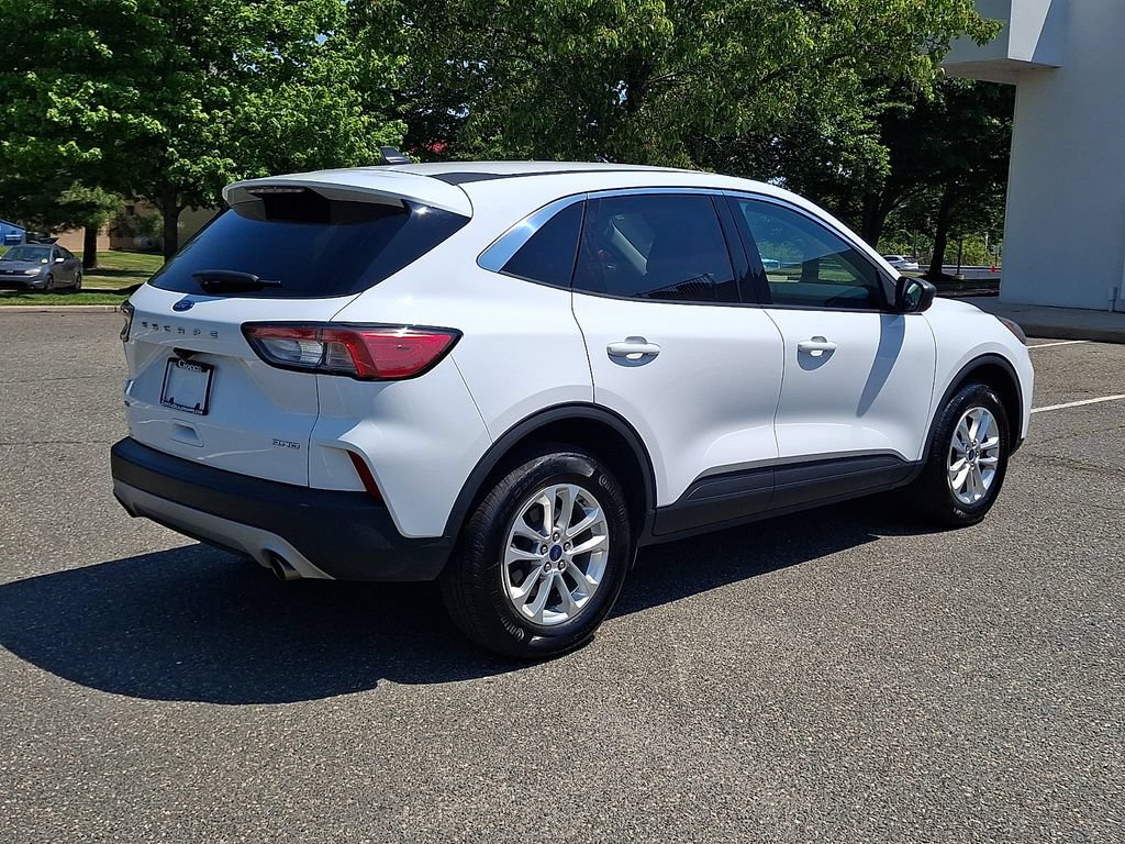 Certified 2022 Ford Escape SE w/ Convenience Package AWD/4WD image 9