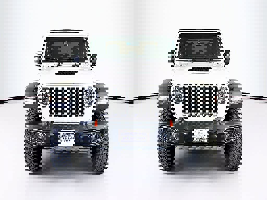 Used 2023 Jeep Gladiator Mojave w/ Dual Top Group image 8