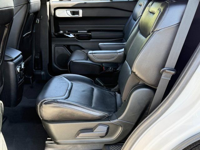 Certified 2022 Ford Explorer ST w/ Equipment Group 401A AWD/4WD image 38