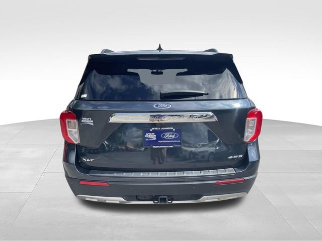 Certified 2024 Ford Explorer XLT w/ Equipment Group 202A AWD/4WD image 4