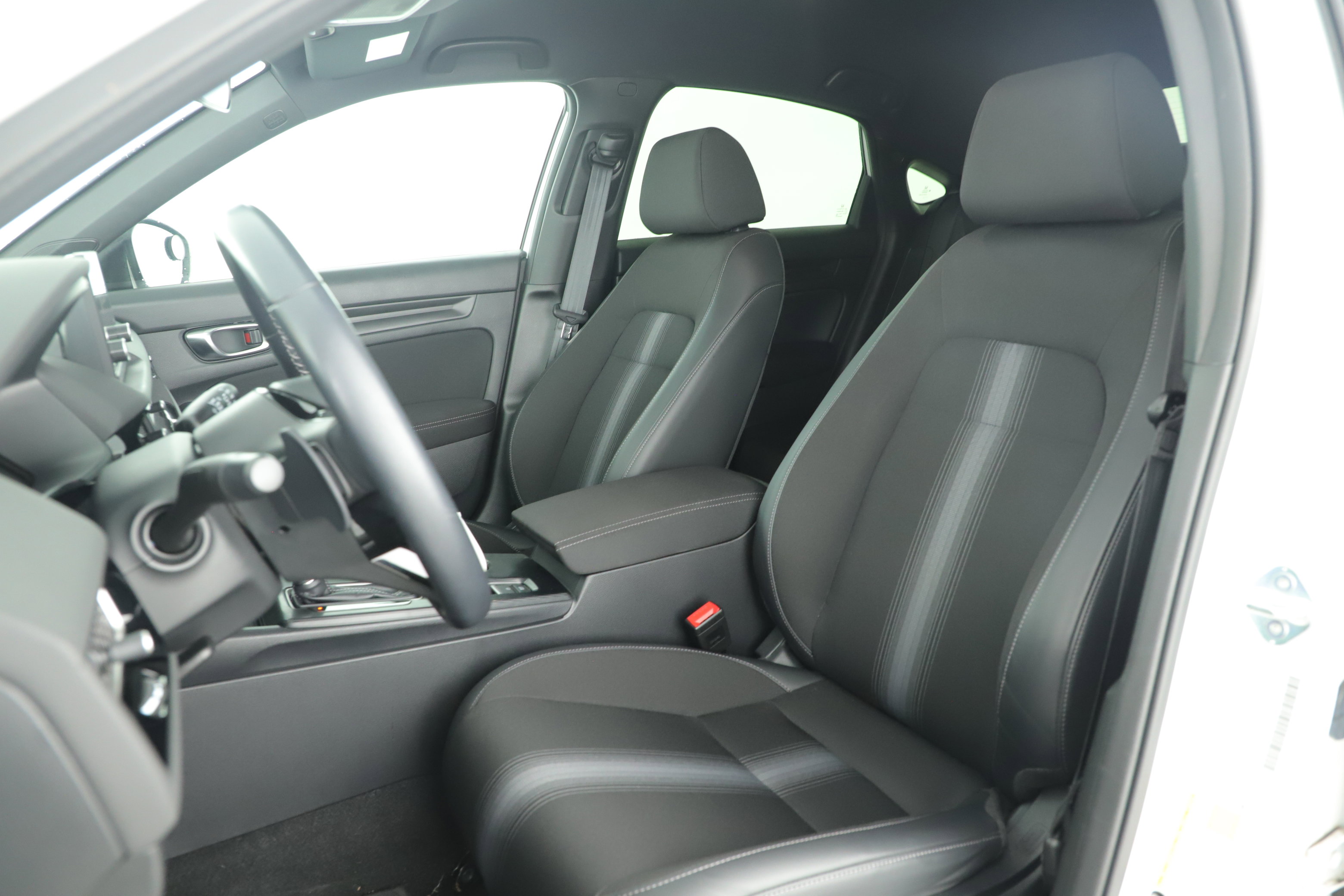Used 2023 Honda Civic Sport image 9