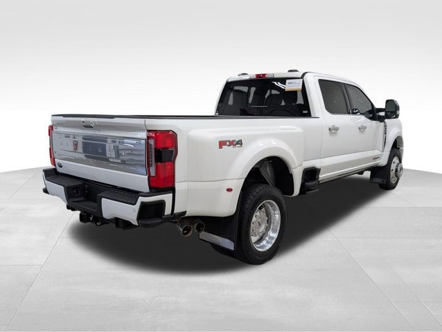 Certified 2025 Ford F450 Platinum w/ Platinum Plus Package AWD/4WD image 22