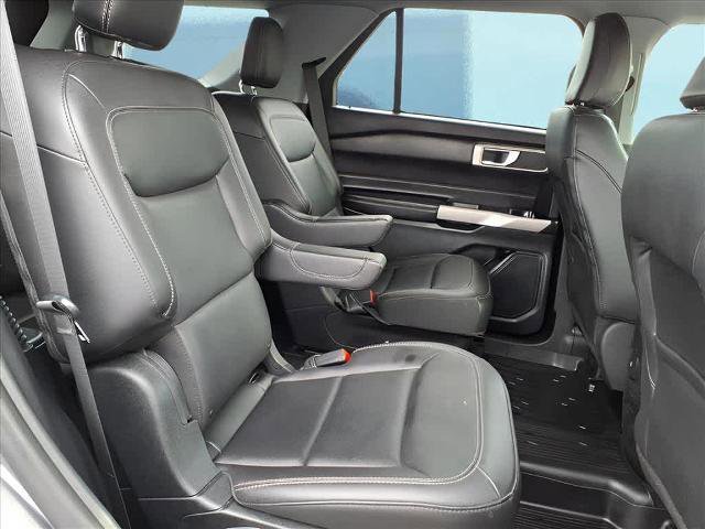Certified 2023 Ford Explorer XLT w/ Equipment Group 202A image 14