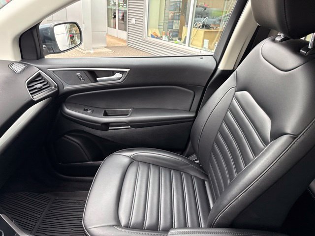 Certified 2024 Ford Edge SEL w/ Convenience Package AWD/4WD image 25
