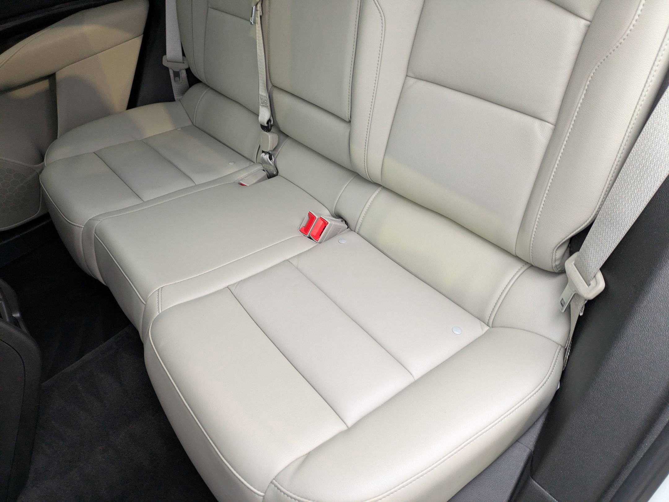 Used 2022 Cadillac XT4 Premium Luxury w/ Technology Package image 30