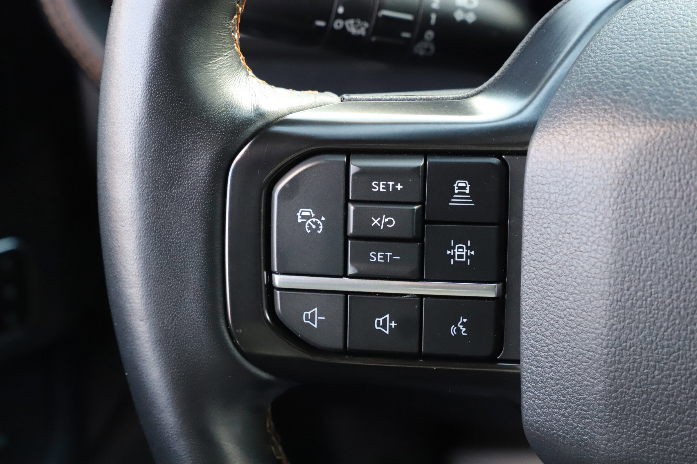 Certified 2023 Ford Expedition Platinum image 26