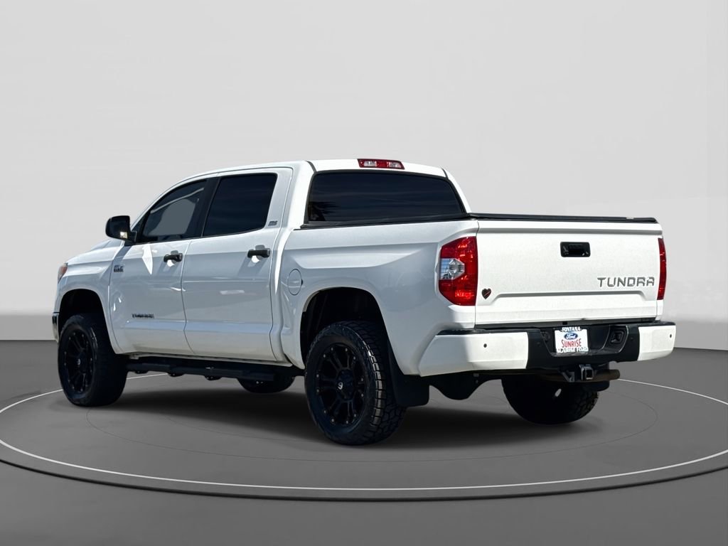 Used 2017 Toyota Tundra SR5 w/ SR5 Upgrade Package image 7