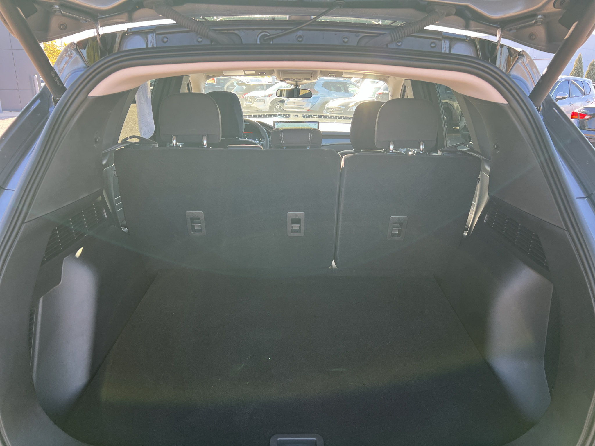 Certified 2025 Ford Escape Active w/ Active Premium Tech Pack AWD/4WD image 18