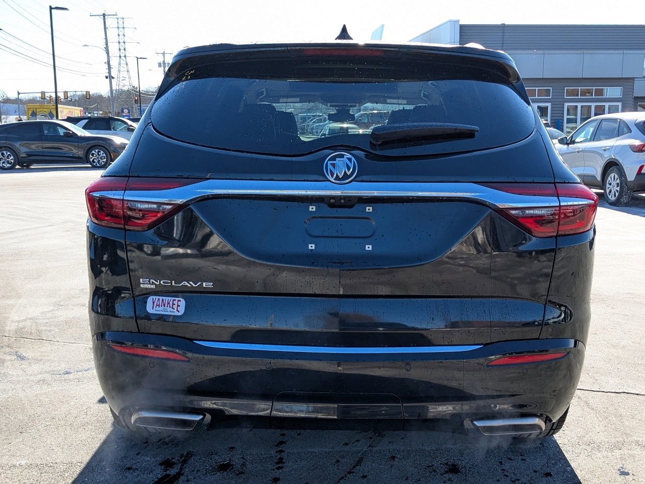 Used 2021 Buick Enclave Avenir w/ Avenir Technology Package image 4