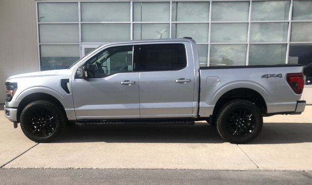 Certified 2024 Ford F150 XLT w/ Equipment Group 302A MID image 4