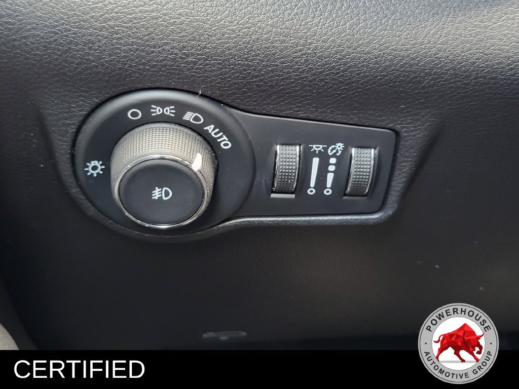 Used 2024 Jeep Compass Latitude AWD/4WD image 27