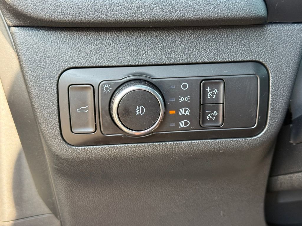 Certified 2023 Ford Escape ST-Line Select w/ Tech Pack #2 image 21