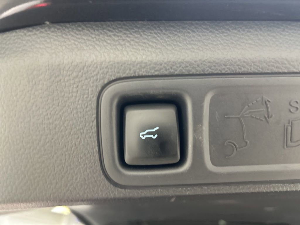 Certified 2022 Ford Expedition Max XLT image 31