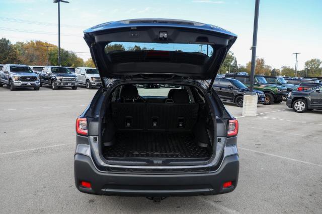 Used 2025 Subaru Outback Premium image 17