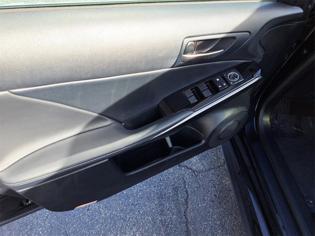 Used 2024 Lexus IS 300 w/ Comfort Package image 13