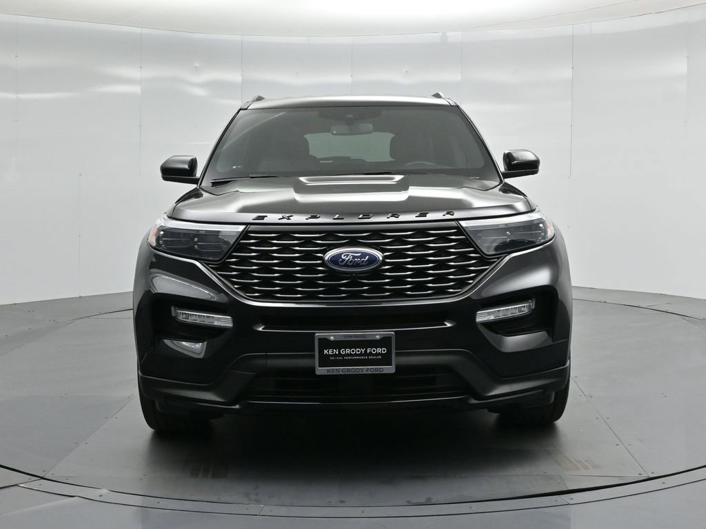 Certified 2022 Ford Explorer ST-Line w/ Class IV Trailer Tow Package image 25