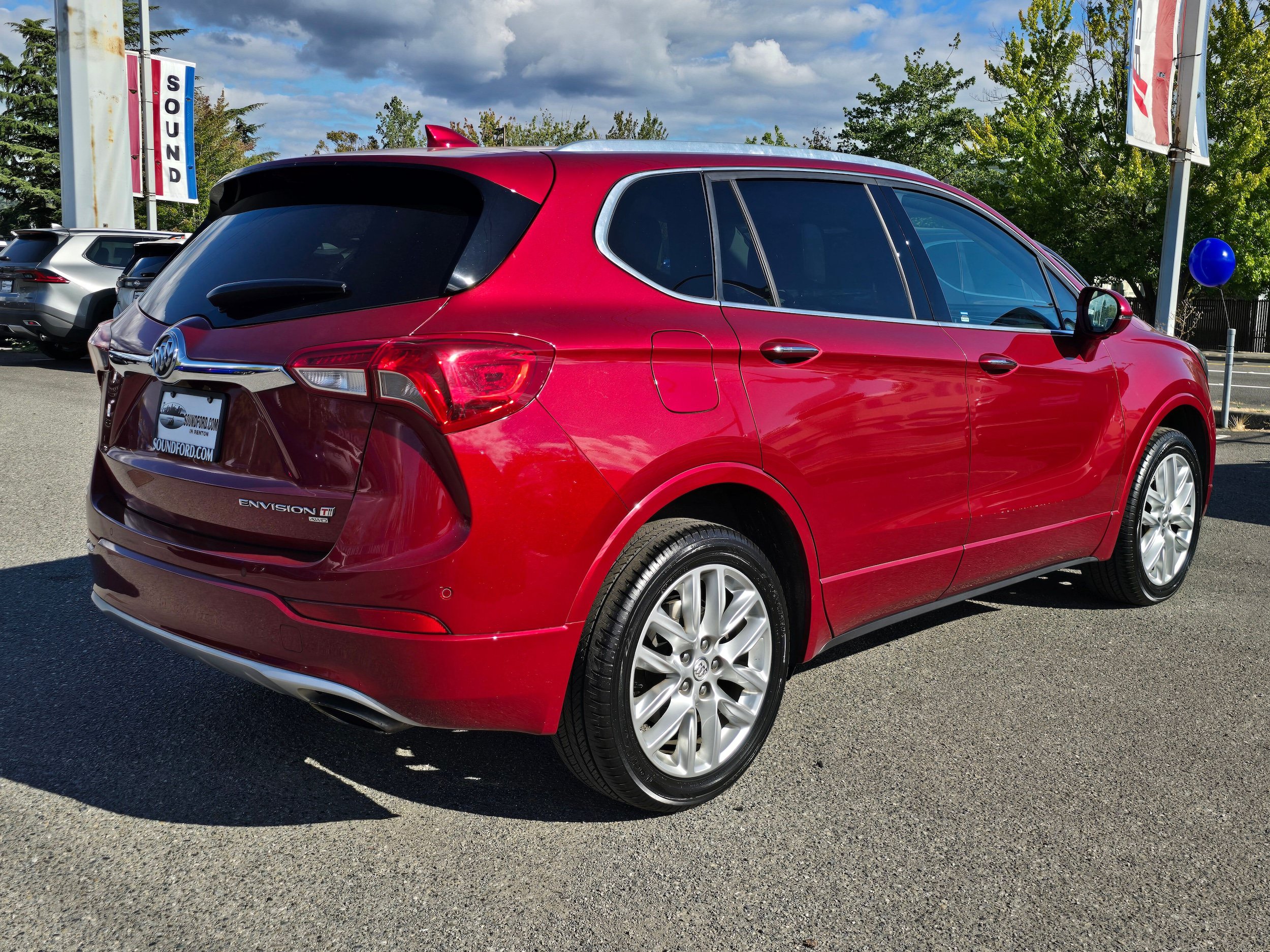 Used 2020 Buick Envision Premium w/ Driver Confidence Package AWD/4WD image 5