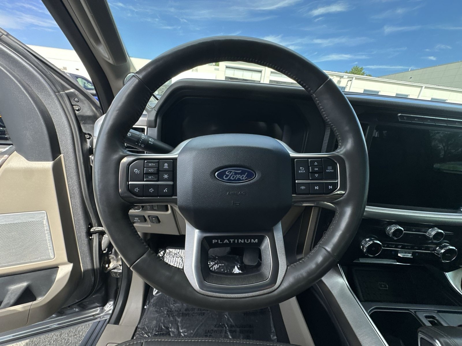Certified 2024 Ford F150 Platinum w/ Equipment Group 703A Plus AWD/4WD image 24