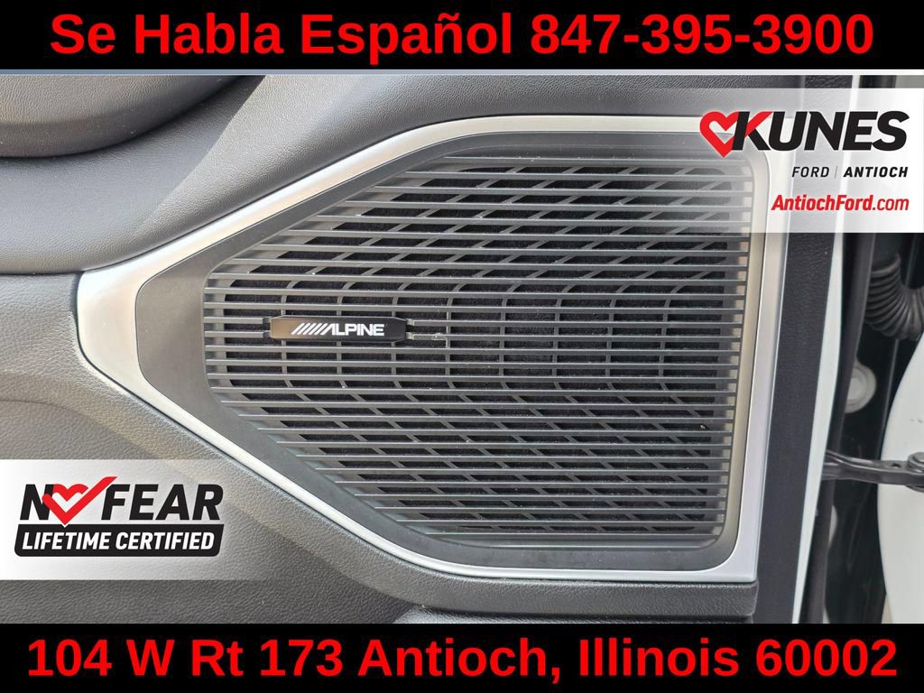 Used 2024 Jeep Wagoneer L Series II w/ Flexible Seating Group AWD/4WD image 48