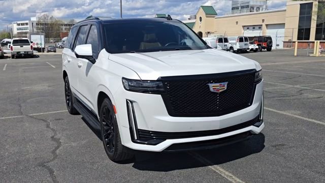 Used 2021 Cadillac Escalade Sport w/ Driver Assist Tech Package image 9