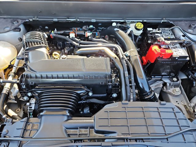 Certified 2025 Ford Maverick XLT w/ XLT Luxury Package AWD/4WD image 22