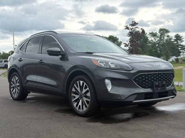 Certified 2020 Ford Escape Titanium w/ Titanium Premium Package 2.0