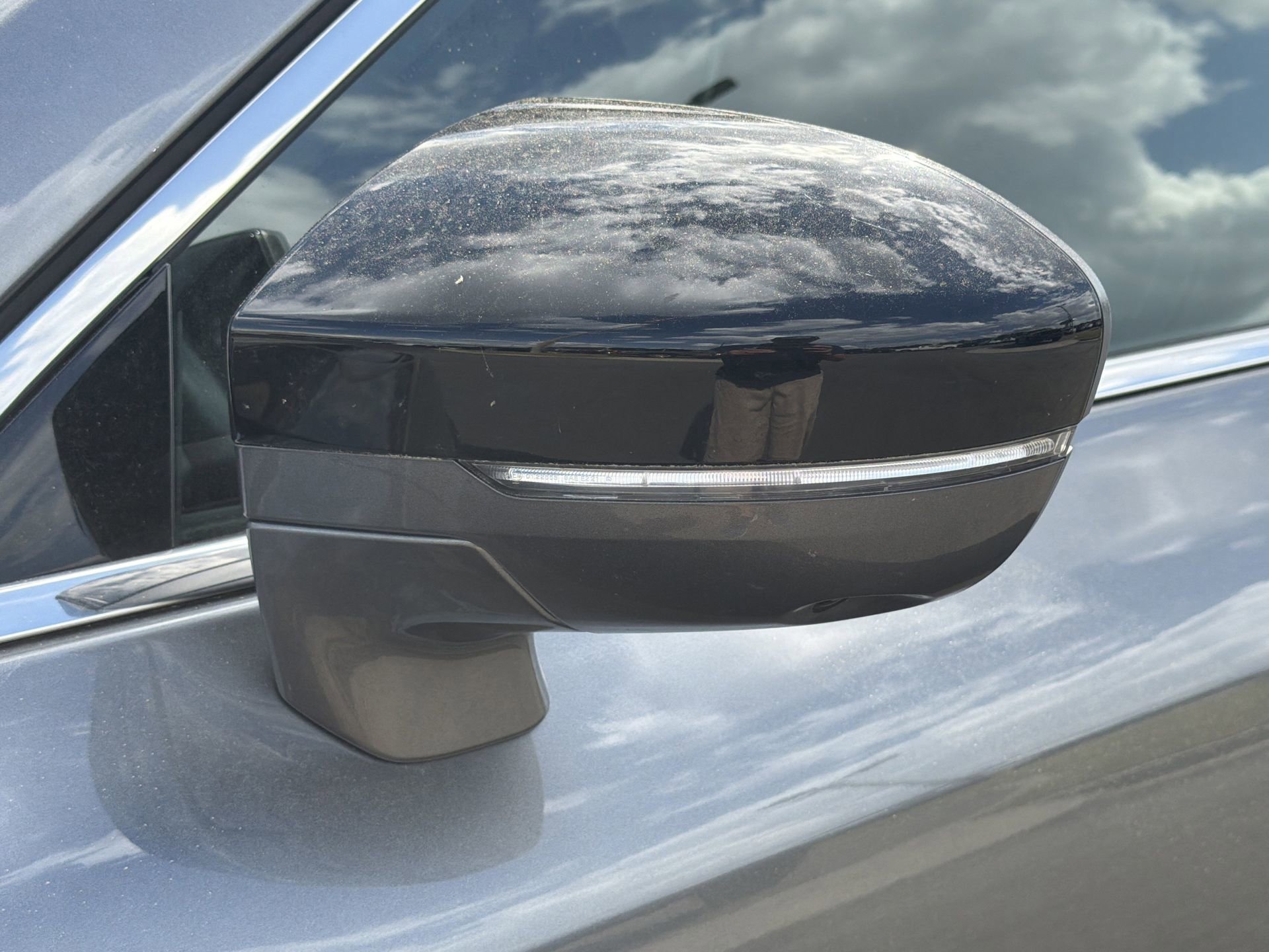 Used 2023 INFINITI QX60 Luxe w/ Performance Audio Package image 35