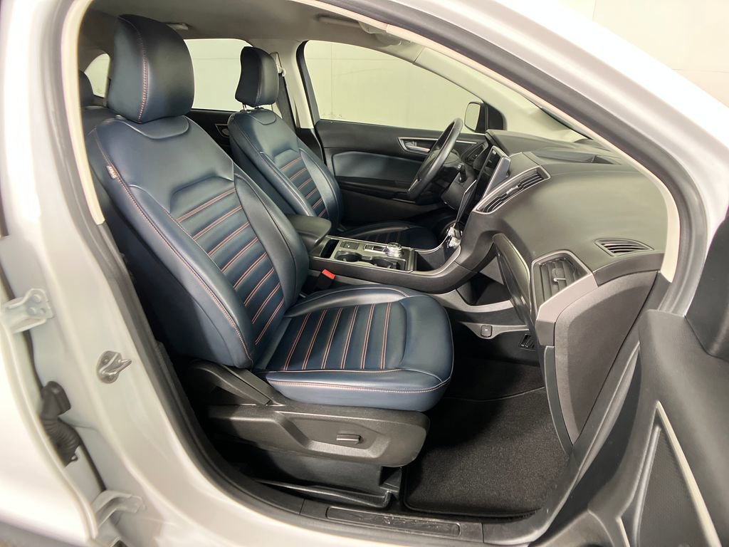 Certified 2022 Ford Edge SEL w/ Sport Appearance Package image 12