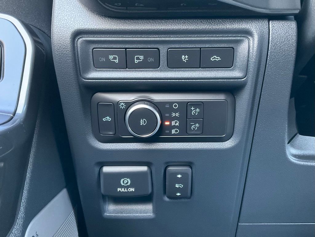 Certified 2022 Ford F150 XLT w/ Equipment Group 302A High image 70