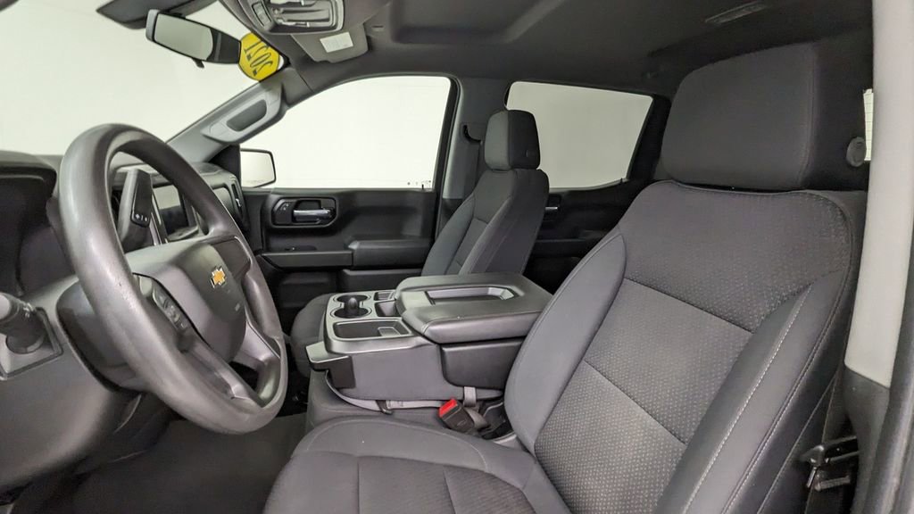 Used 2021 Chevrolet Silverado 1500 Custom AWD/4WD image 2